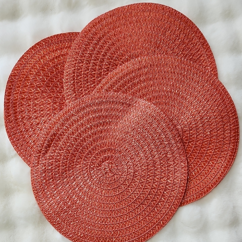 Round Woven Placemats - Set of 4 in Coral